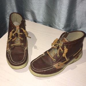 Sperry boots
